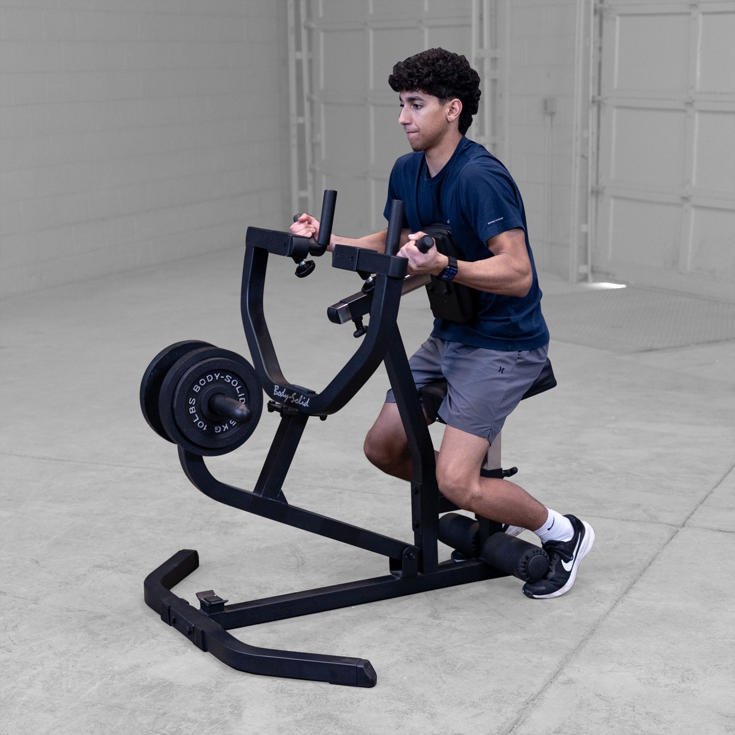 Seated Row Machine