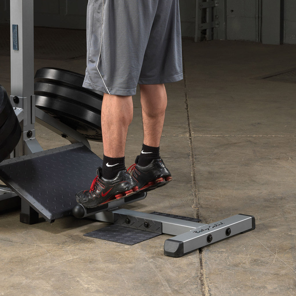 Leverage Squat Calf Raise
